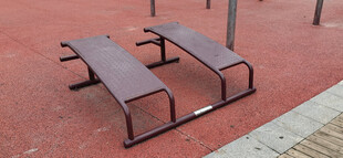 户外金属健身设施