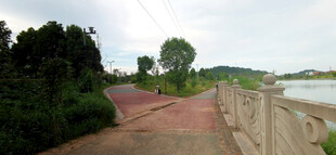湖畔步道风景