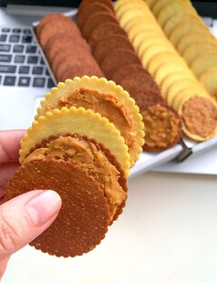 夹心饼干