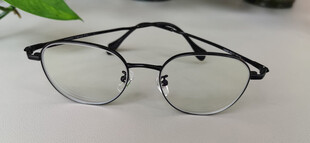 简约时尚金属框眼镜