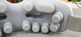 白色按摩器特写