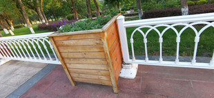 公园户外木质花箱 