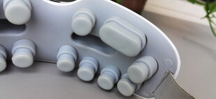 按摩器细节特写