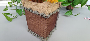手工编织棕色收纳篮