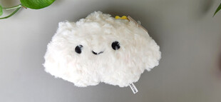 可爱云朵毛绒玩具