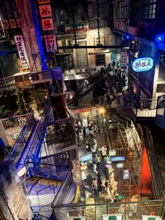 繁华都市夜景俯瞰