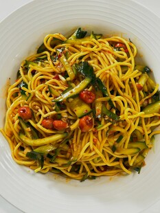 美味蔬菜意面凉面