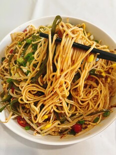 美味凉拌面凉面