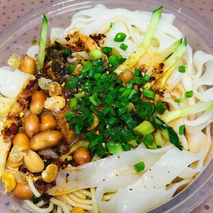 美味凉拌面凉面