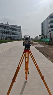 户外测量仪器三脚架