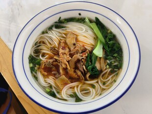 美味家常肉丝汤面