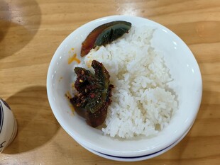 卤肉盖饭