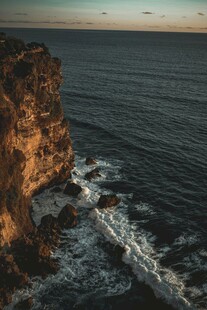 海边悬崖日落壮美景观