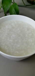 一碗白米粥