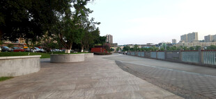 城市河畔道路景观