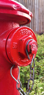 红色消防栓特写