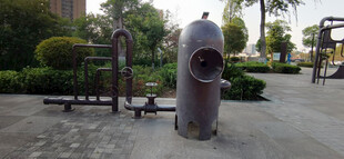 户外健身器材场景