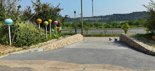 户外开阔道路景观