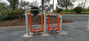 户外双杠健身器材