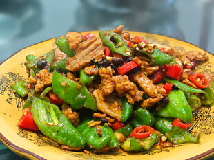 青椒炒肉