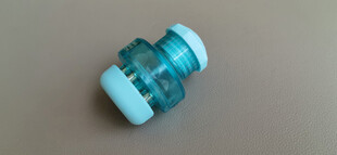 蓝色透明管件连接件