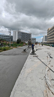 城市道路施工场景