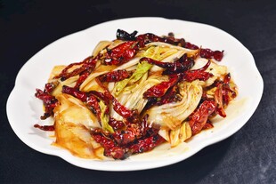 香辣美味炒白菜