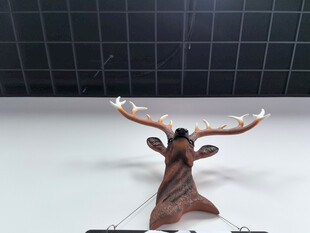 木质驯鹿摆件