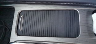 汽车内部储物空间