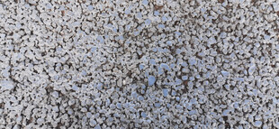 灰色粗糙沥青路面纹理特写