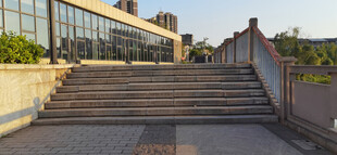 户外阶梯建筑景观