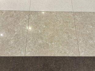 光滑大理石瓷砖地面