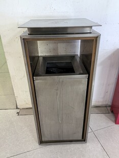 不锈钢垃圾桶