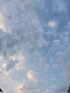 蓝天白云美景