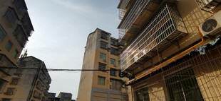 老旧居民楼景象