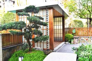 日式庭院小屋景观