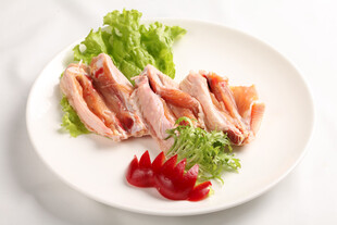 新鲜鸡翅