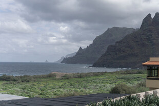 海边山景与田园风光