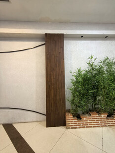 室内仿真绿植装饰一角