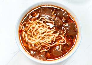 鸭血面条