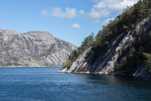 壮丽峡湾山水风光