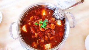 美味麻辣火锅