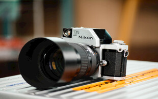 专业相机特写展示