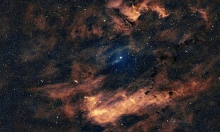 深邃宇宙星云奇观