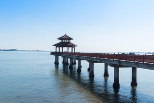 威海石岛渔港栈桥