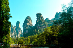 张家界奇峰异景风光秀丽