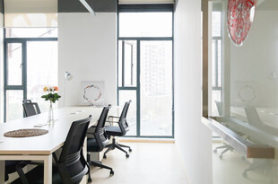 现代简约风格办公空间
