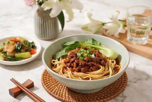 肉酱面