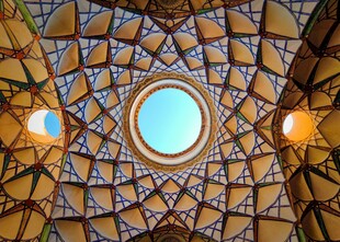 精美穹顶建筑内部景观