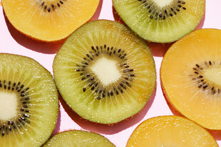 多彩猕猴桃切片特写